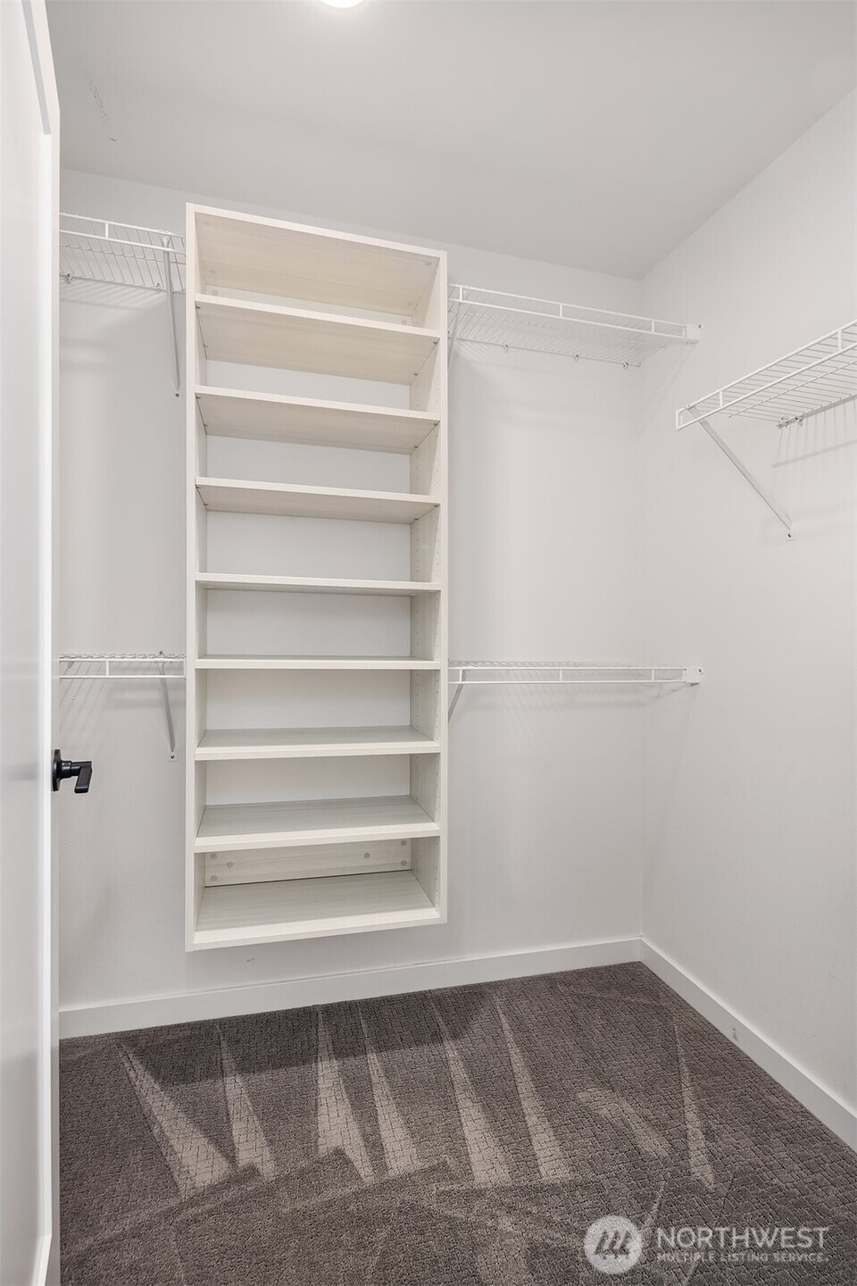 6037 42nd Avenue Southwest, Unit B Seattle, WA 98136 - Photo 15 of 35