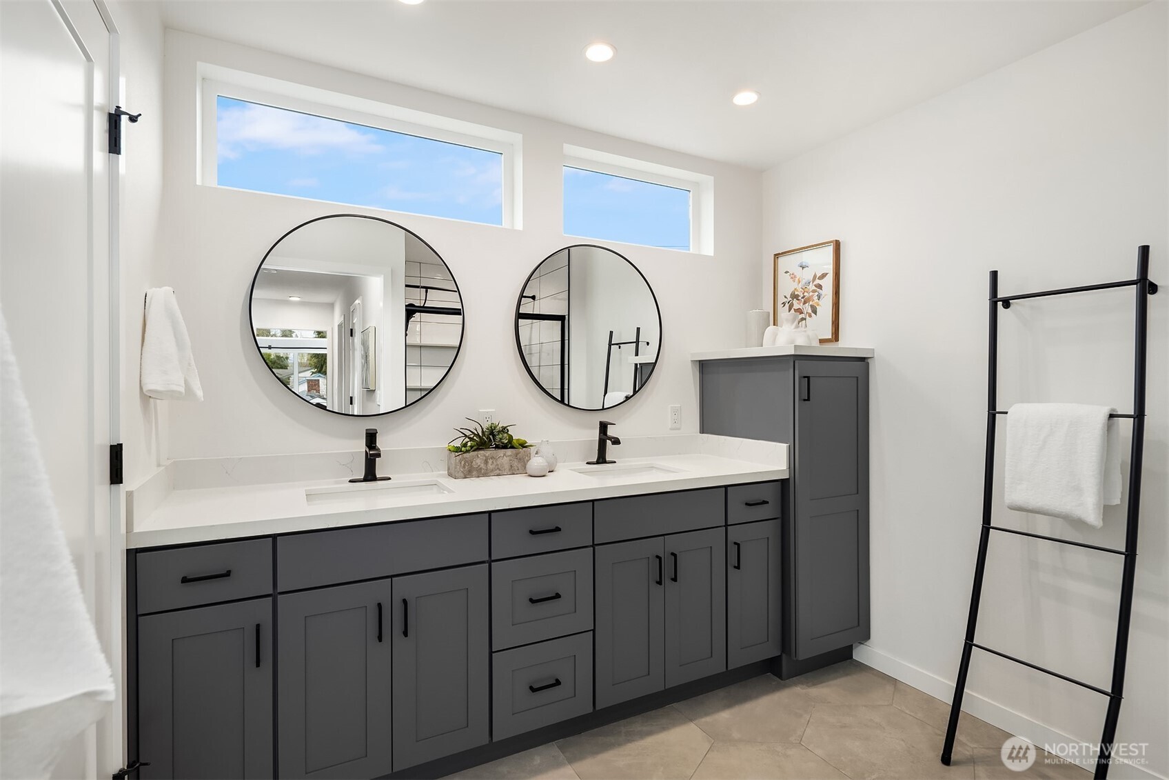 6037 42nd Avenue Southwest, Unit B Seattle, WA 98136 - Photo 16 of 35