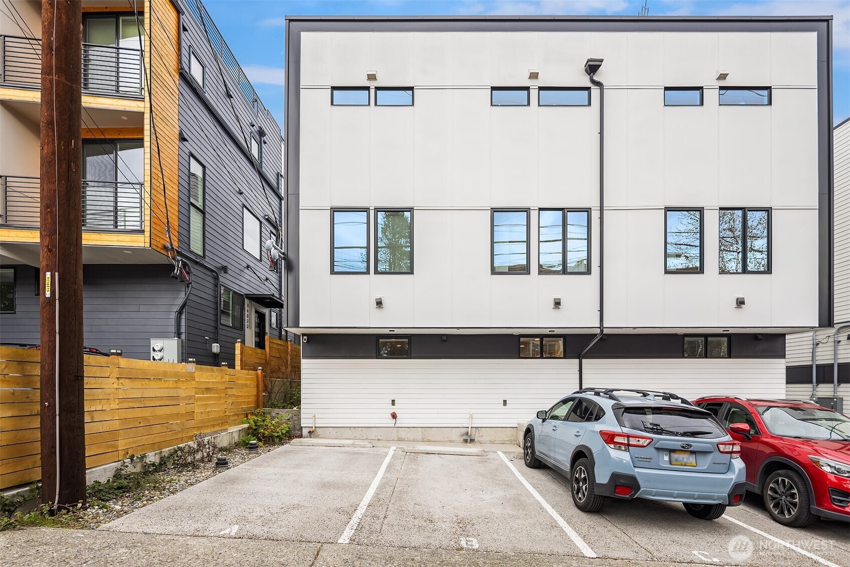 6037 42nd Avenue Southwest, Unit B Seattle, WA 98136 - Photo 29 of 35