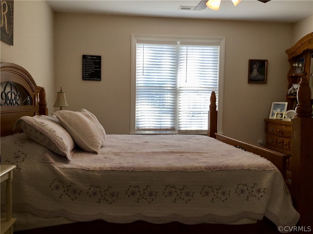 207 Oak Ridge Court Aylett, VA 23009 - Photo 18 of 27 Gallery Image 18