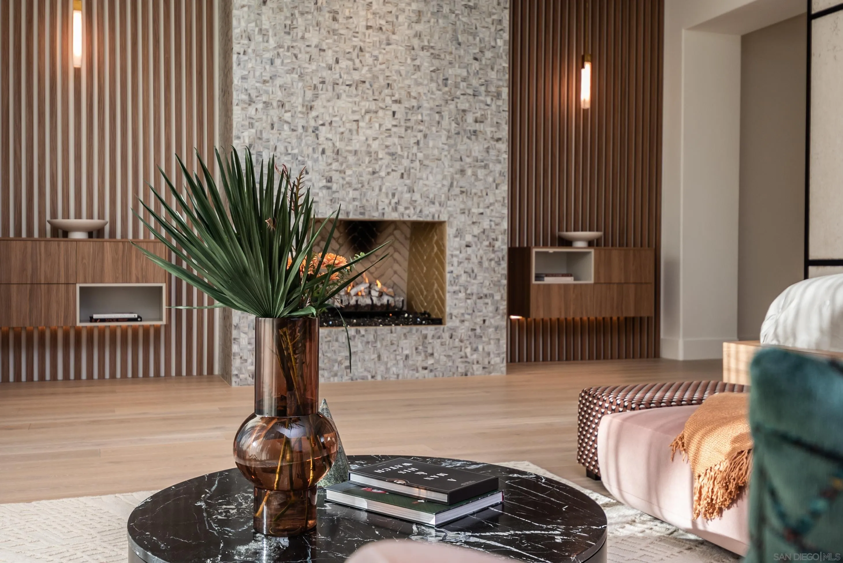 18650 Old Coach Way Poway, CA 92064 - Photo 28 of 63 a living room with furniture