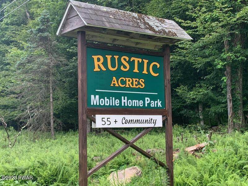 118 Middle Road Greentown, PA 18426 - Photo 2 of 22 Community Sign