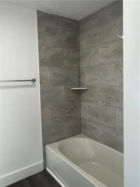 2308 Maple Street Columbus, IN 47201 - Photo 12 of 32 Gallery Image 12