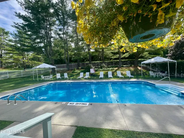 $285,000 | 2-5 Rolling Hill Lane, Unit 5, Lenox, MA 01240