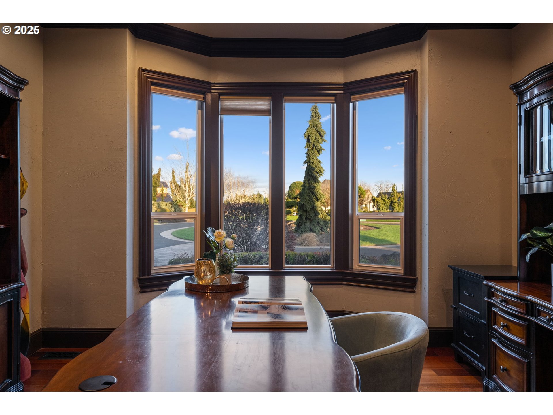 33302 Northwest 47th Court Ridgefield, WA 98642 - Photo 19 of 48 a living room with furniture and a flat screen tv