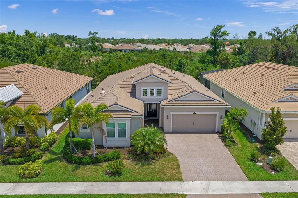 8620 Sundance Loop Sarasota, FL 34238 - Photo 3 of 57