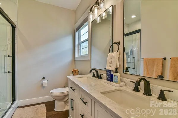 $659,000 | 310 Portmanvilla Road, Black Mountain, NC 28711