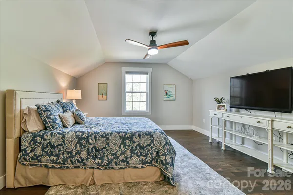 $659,000 | 310 Portmanvilla Road, Black Mountain, NC 28711