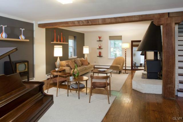 7737 Powder Valley Road Zionsville, PA 18092 - Photo 2 of 10 Gallery Image 2