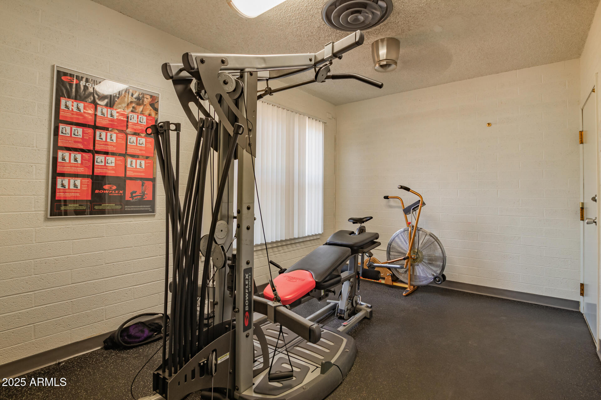 2201 North Central Avenue, Unit 5B Phoenix, AZ 85004 - Photo 25 of 35 a view of a room with gym equipment
