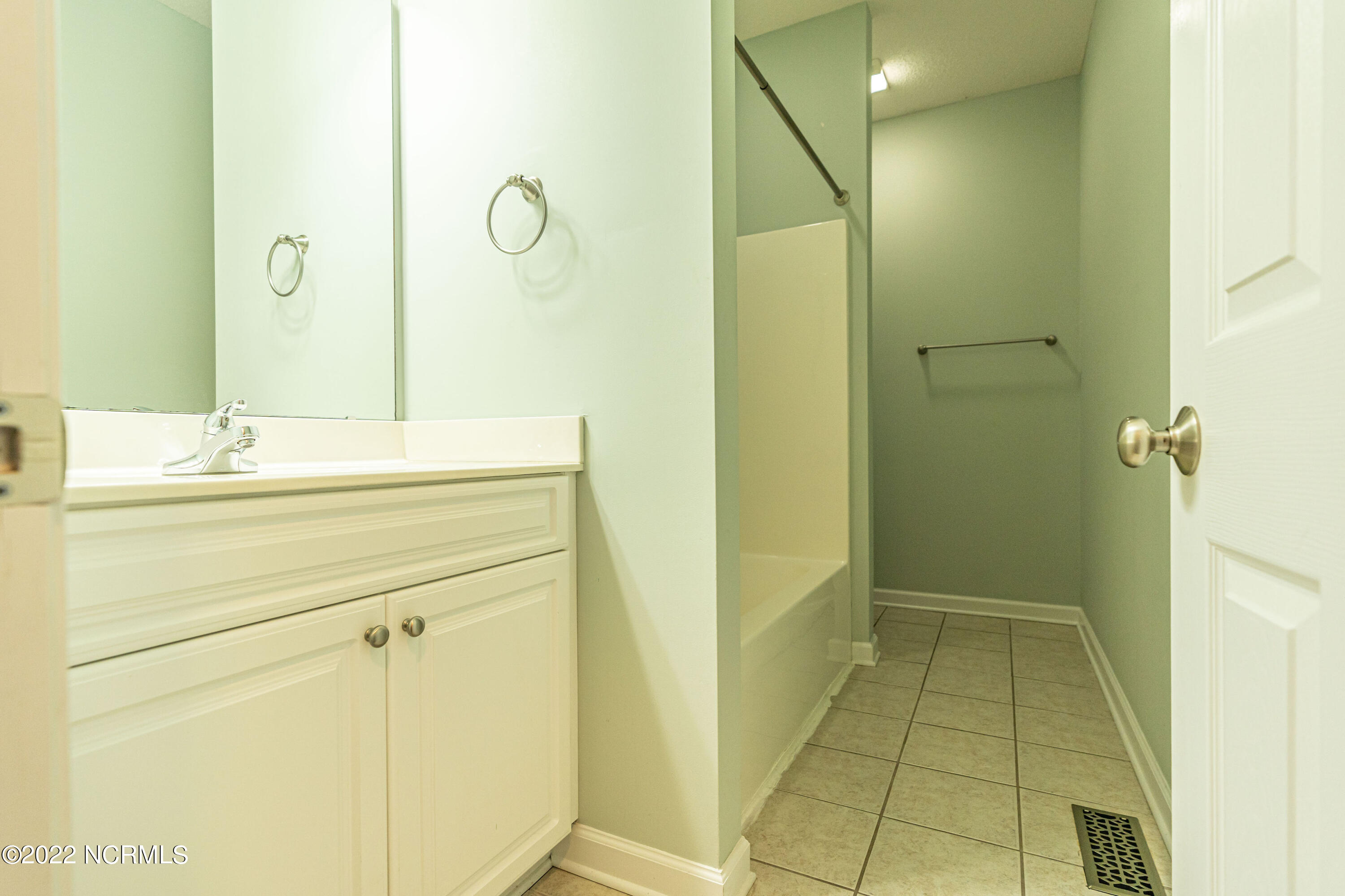 465 Crestview Road Southern Pines, NC 28387 - Photo 14 of 55