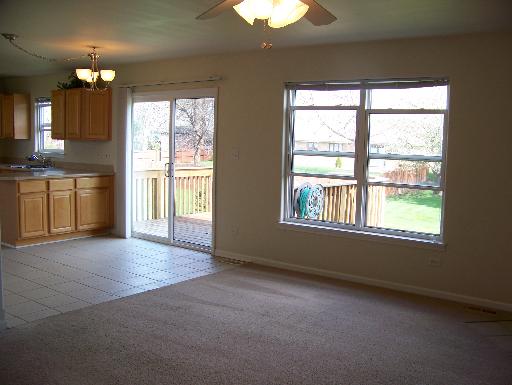 212 South Raven Road, Unit 212 Shorewood, IL 60404 - Photo 14 of 14 Gallery Image 14