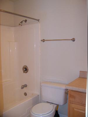 212 South Raven Road, Unit 212 Shorewood, IL 60404 - Photo 7 of 14 Gallery Image 7