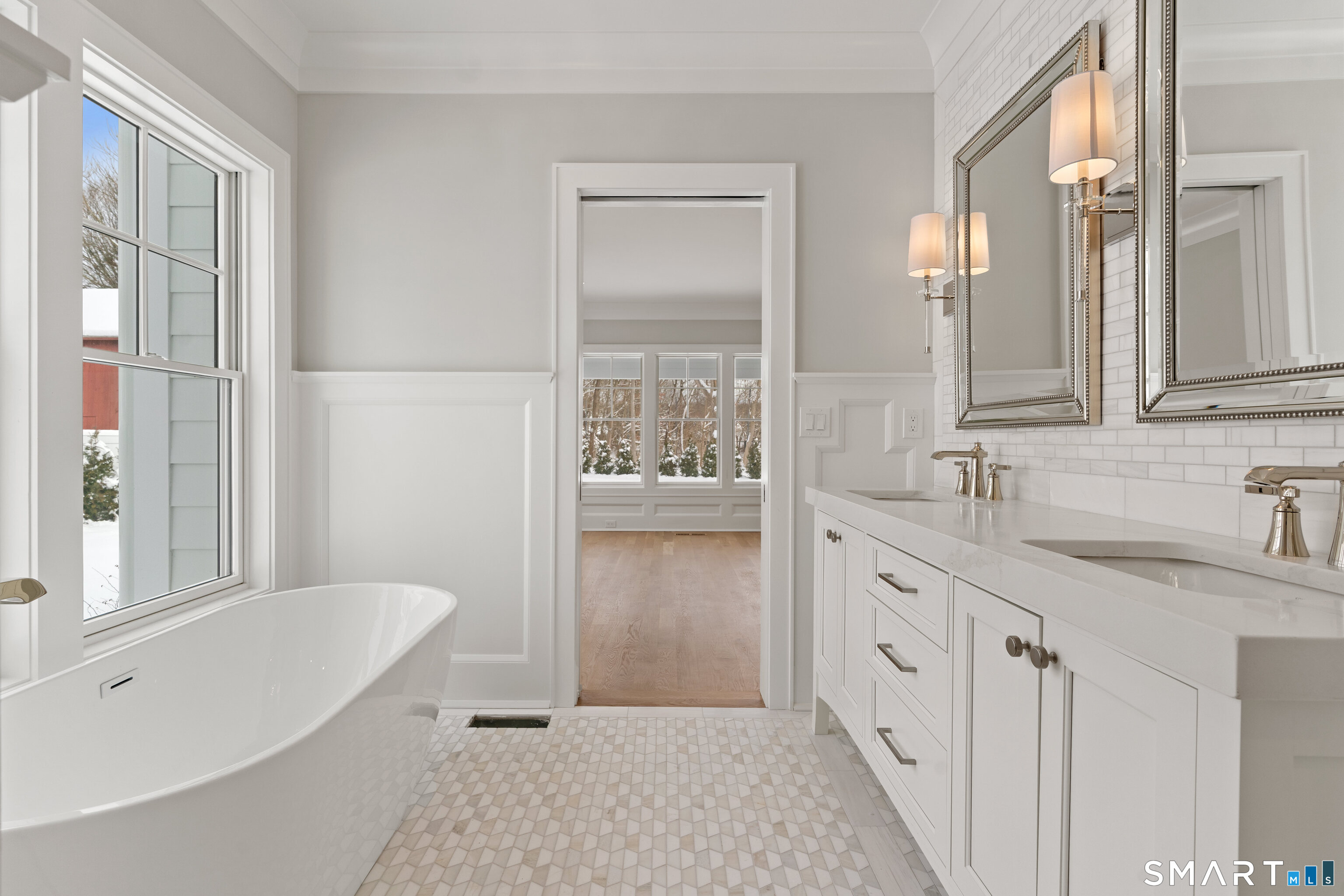 92 Scotland Avenue Madison, CT 06443 - Photo 17 of 38