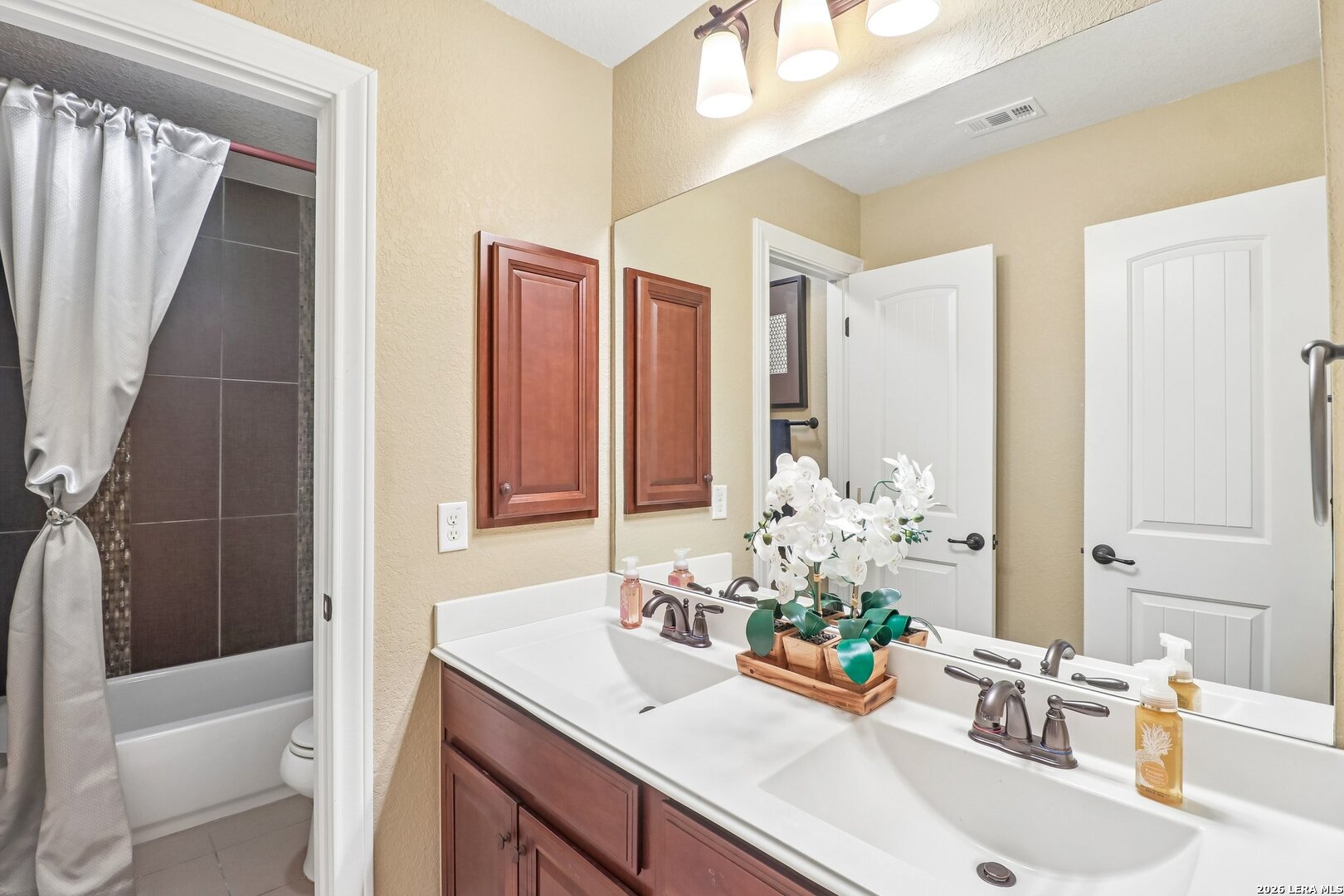 28718 Front Gate Boerne, TX 78015 - Photo 27 of 41