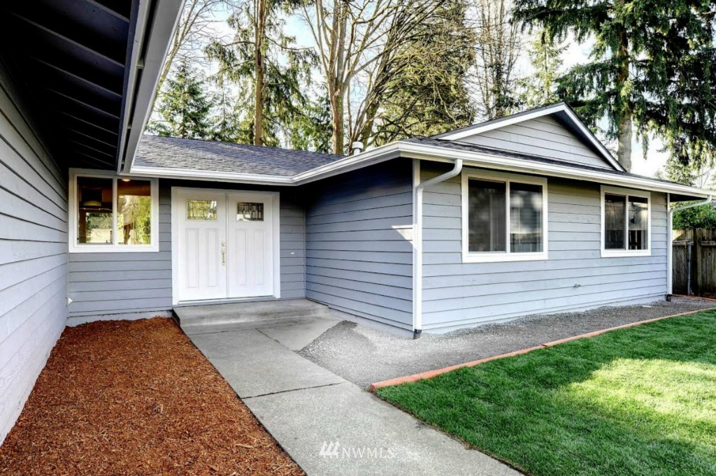 12911 Southeast 186th Place Renton, WA 98058 - Photo 2 of 21 Gallery Image 2