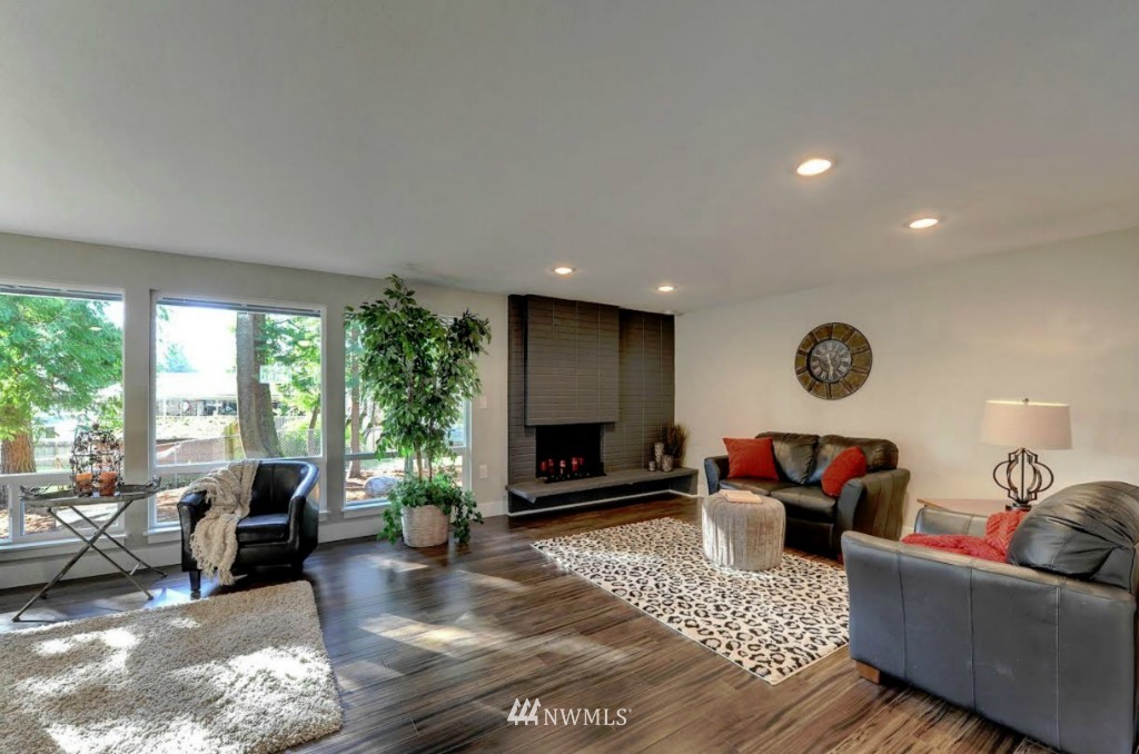 12911 Southeast 186th Place Renton, WA 98058 - Photo 12 of 21 Gallery Image 12