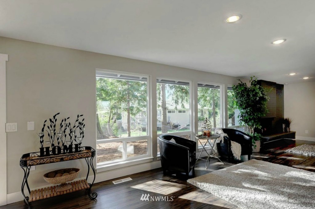 12911 Southeast 186th Place Renton, WA 98058 - Photo 13 of 21 Gallery Image 13