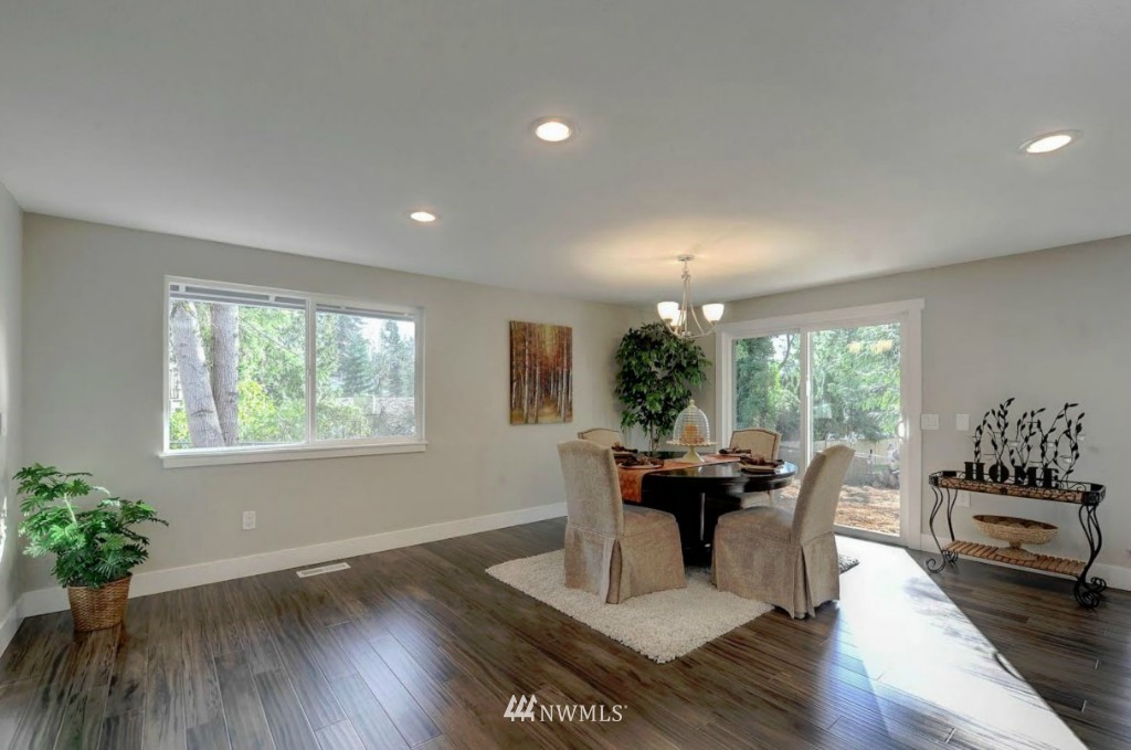 12911 Southeast 186th Place Renton, WA 98058 - Photo 15 of 21 Gallery Image 15