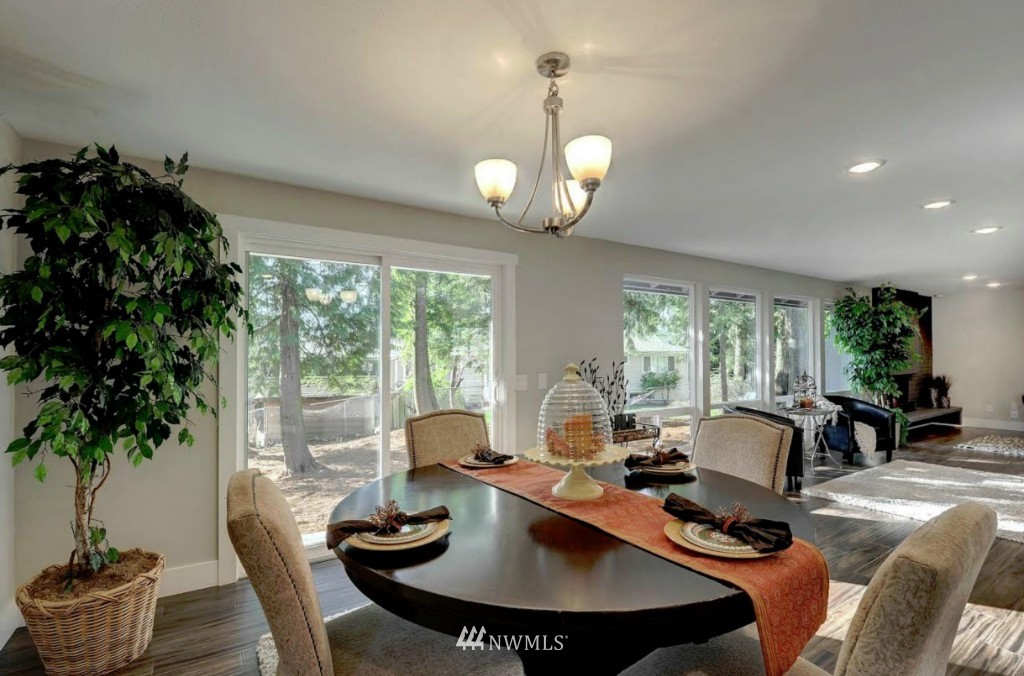 12911 Southeast 186th Place Renton, WA 98058 - Photo 16 of 21 Gallery Image 16