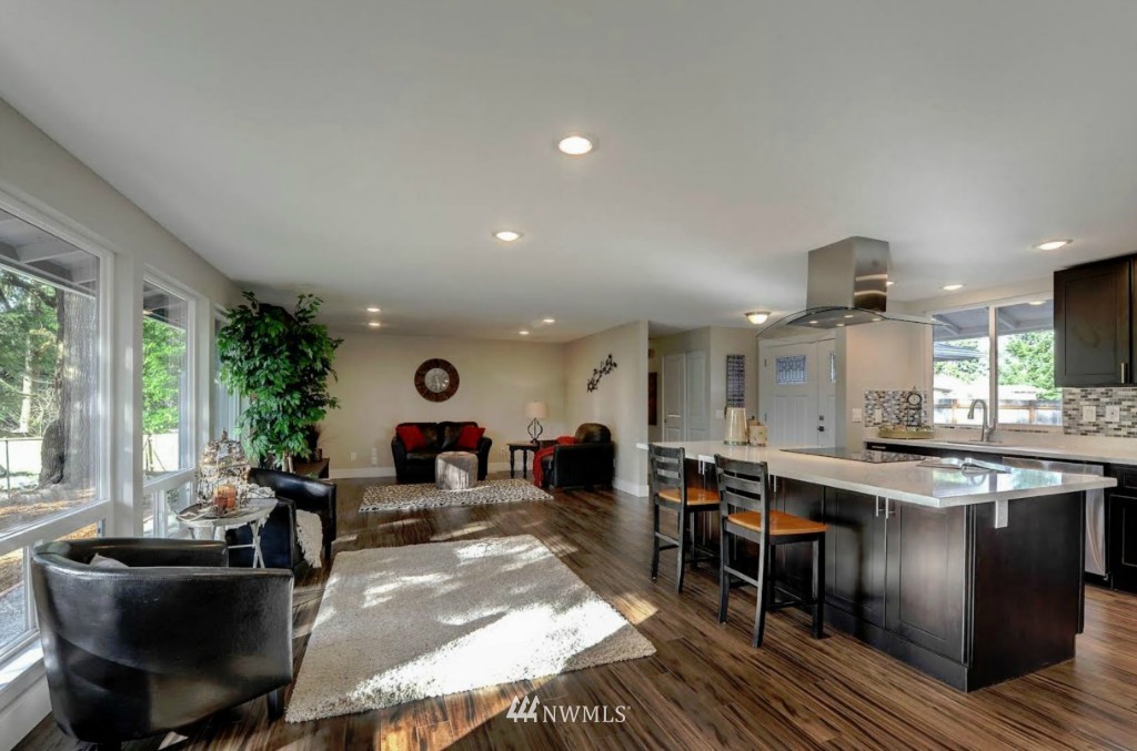 12911 Southeast 186th Place Renton, WA 98058 - Photo 9 of 21 Gallery Image 9
