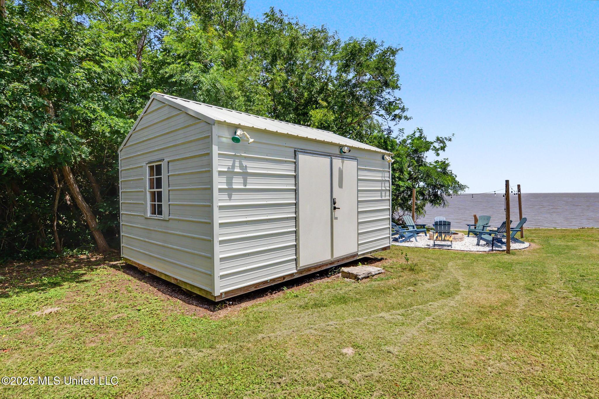 5125 East Belle Fontaine Road Ocean Springs, MS 39564 - Photo 27 of 37 026