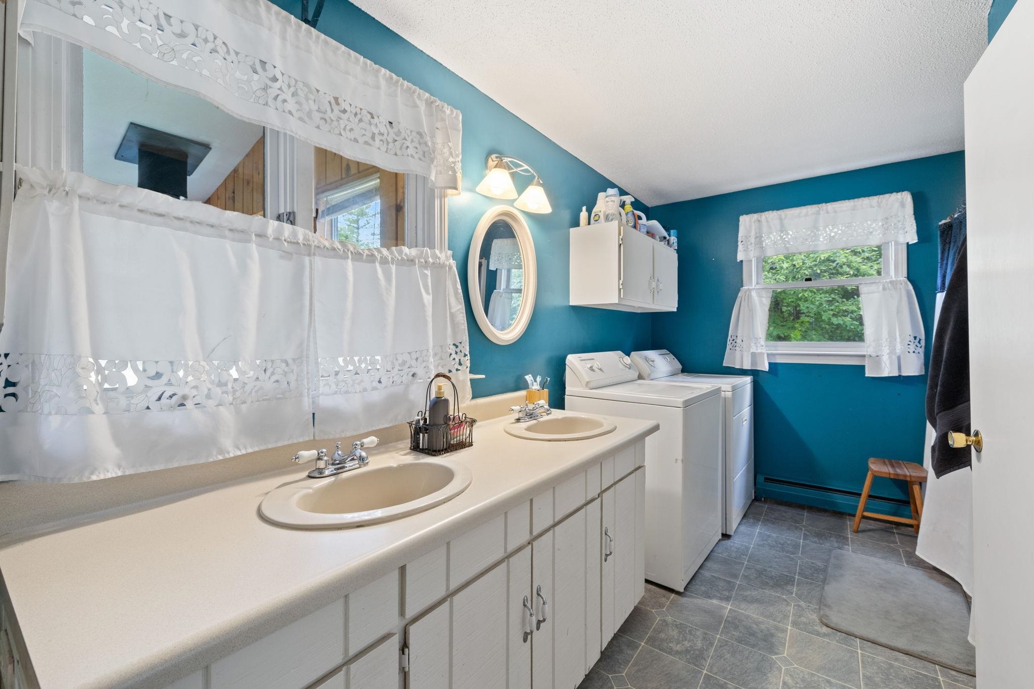 569 Francestown Road New Boston, NH 03070 - Photo 40 of 60