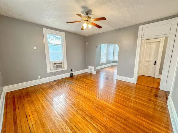 $241,000 | 319 West 3rd Street, Maryville, MO 64468