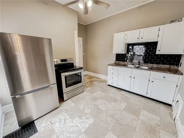 $241,000 | 319 West 3rd Street, Maryville, MO 64468