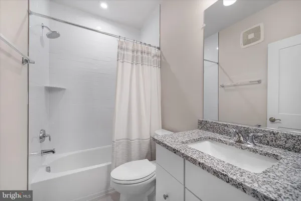 $569,990 | 44481 Wolfhound Square, Ashburn, VA 20147