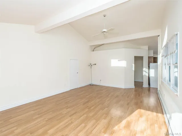 $2,500 | 12 Rams Hill, Unit UPPR, Glenwood Landing, NY 11547