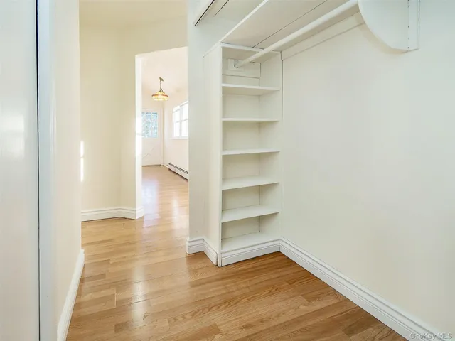 $2,500 | 12 Rams Hill, Unit UPPR, Glenwood Landing, NY 11547