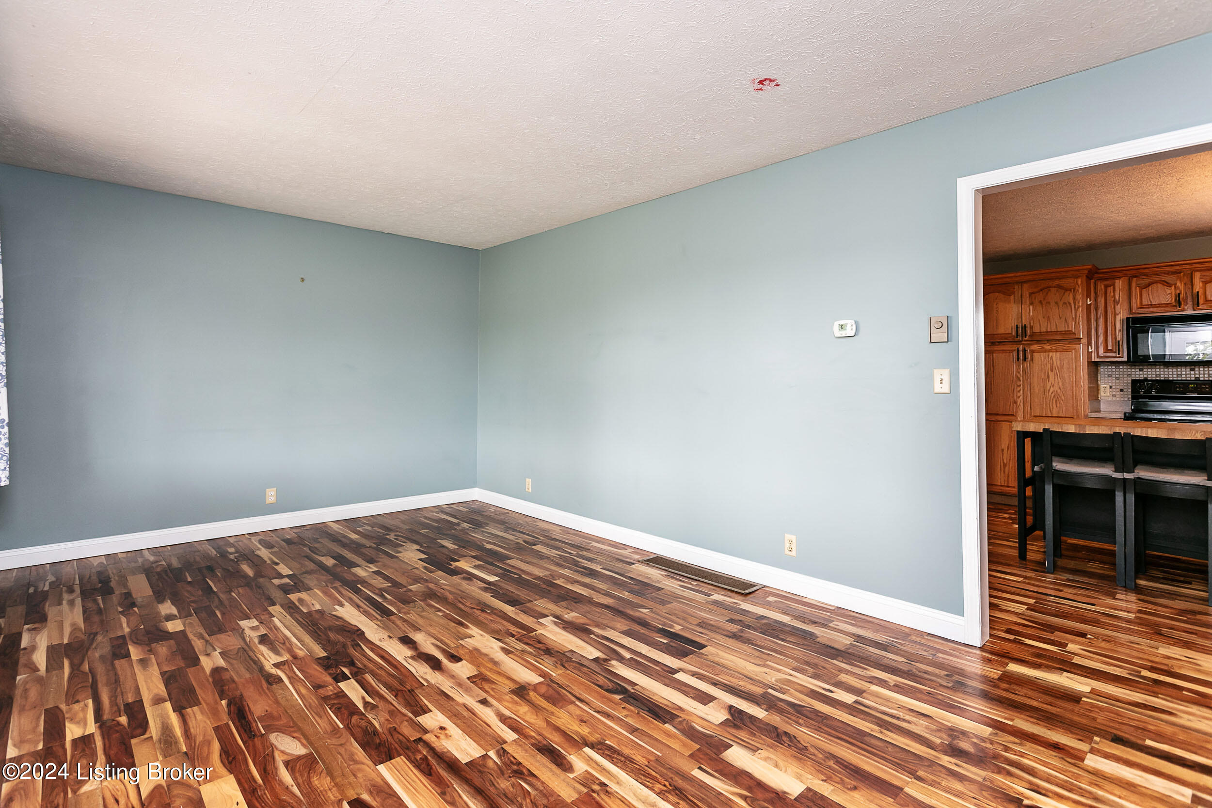 1178PlumRunRd-17
