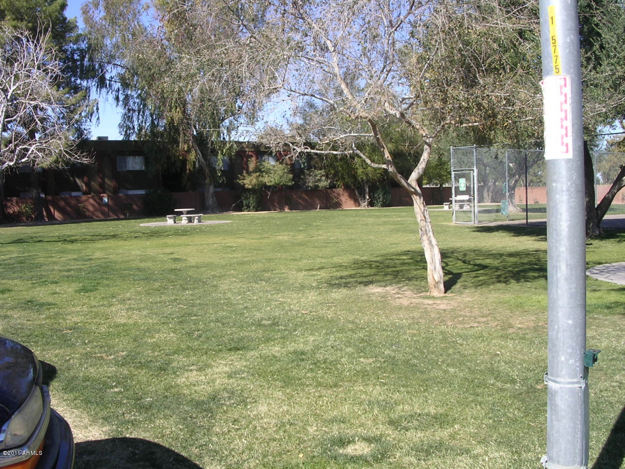 424 West Brown Road, Unit 146 Mesa, AZ 85201 - Photo 8 of 9 Picnic Area