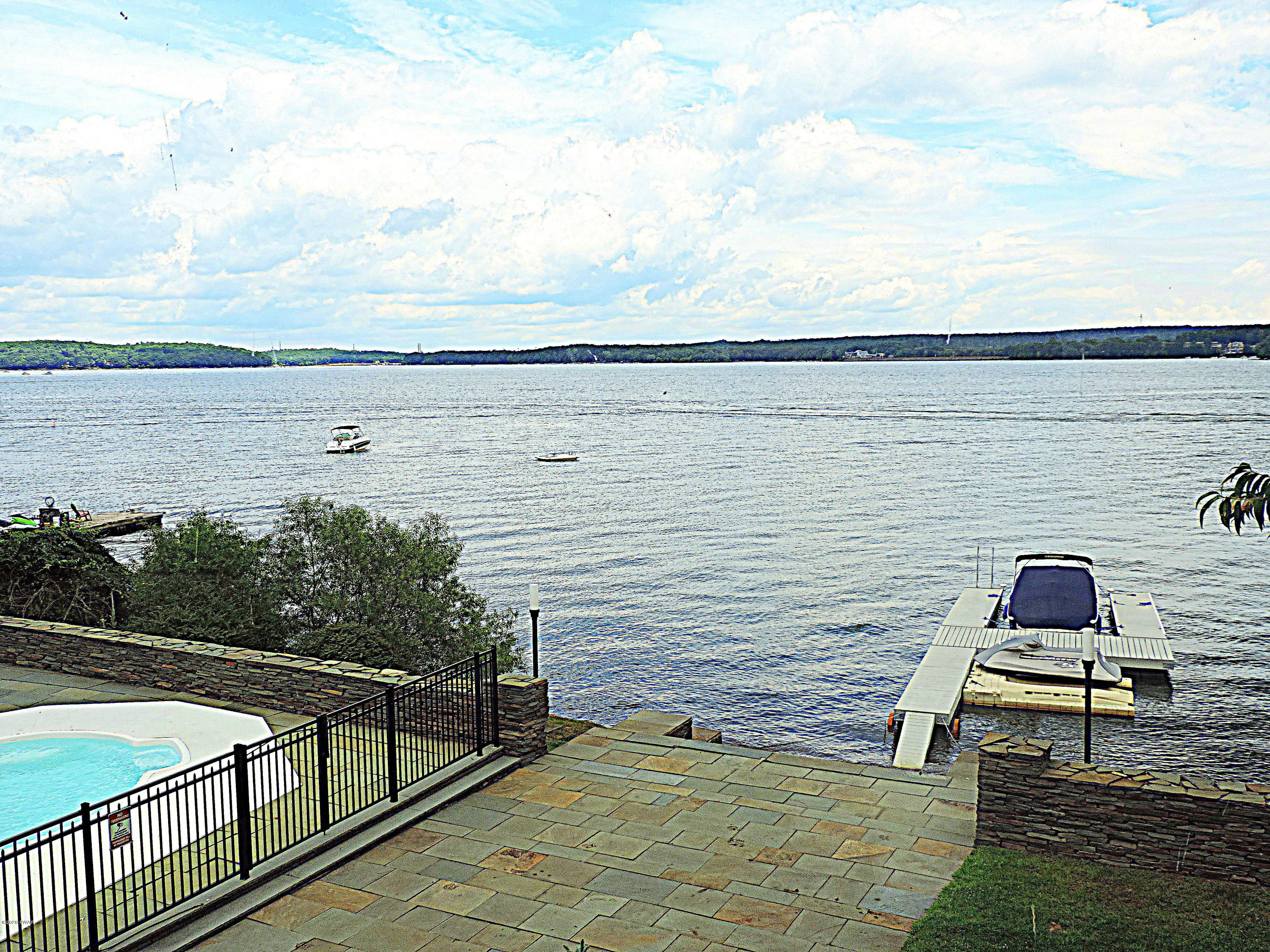 141 Shore Road Tafton, PA 18464 - Photo 27 of 74 141 Shore Road