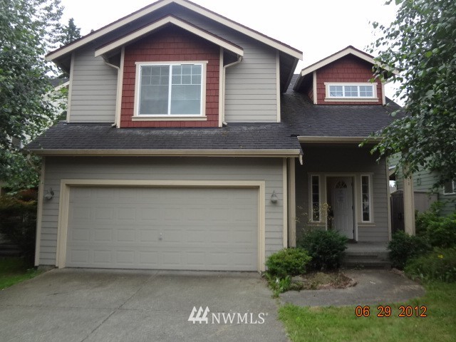 3813 Northeast 14th Street Renton, WA 98056 - Photo 1 of 12 Gallery Image 1