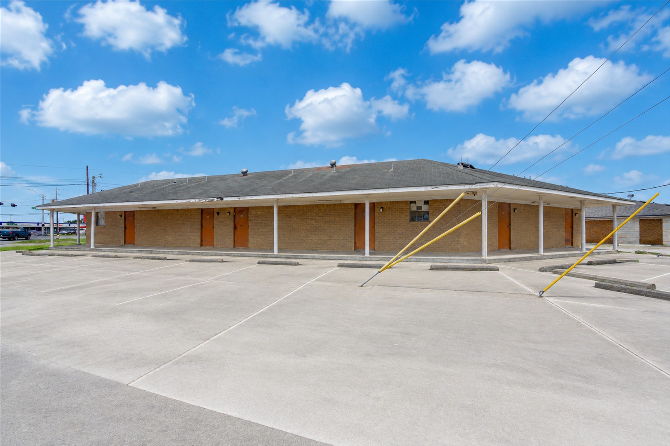 4602 Avenue H Rosenberg, TX 77471 - Photo 41 of 42 front view of a house with a street