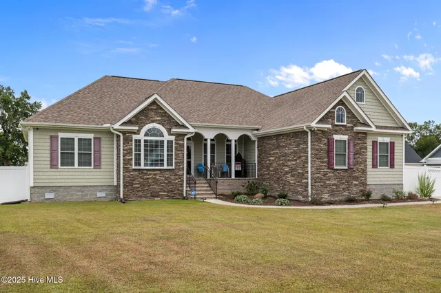 $545,000 | 2889 Beddard Road, Greenville, NC 27858