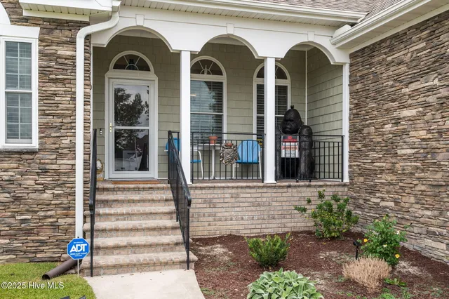 $545,000 | 2889 Beddard Road, Greenville, NC 27858