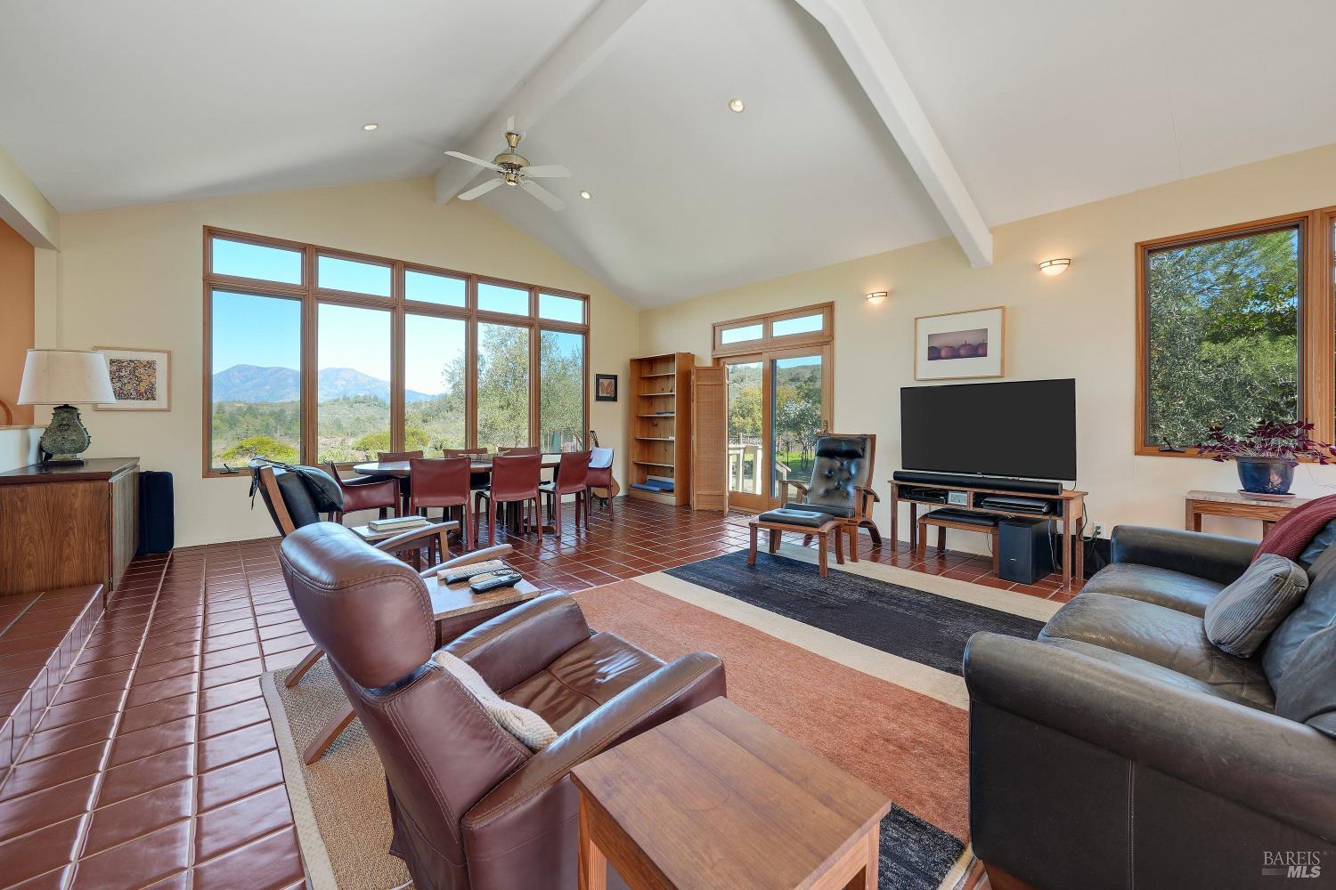 5809 Sharp Road Calistoga, CA 94515 - Photo 9 of 26