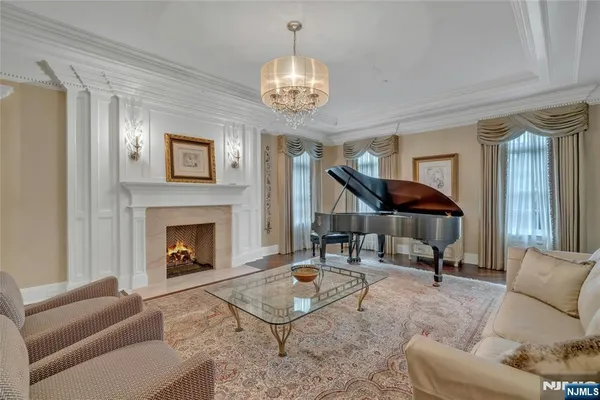 $12,000,000 | 480 Knollwood Road, Ridgewood, NJ 07450