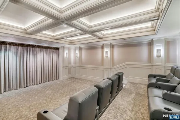 $12,000,000 | 480 Knollwood Road, Ridgewood, NJ 07450