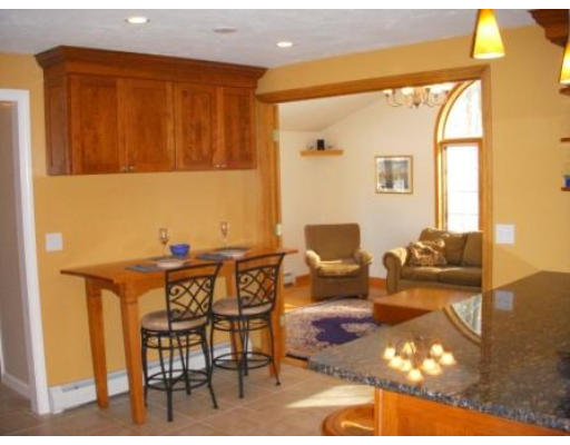 63 Longfellow Road Shrewsbury, MA 01545 - Photo 4 of 11 Gallery Image 4