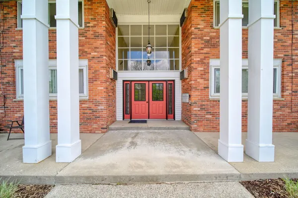 $135,000 | 525 Fairbrook Street, Unit 207, Northville, MI 48167