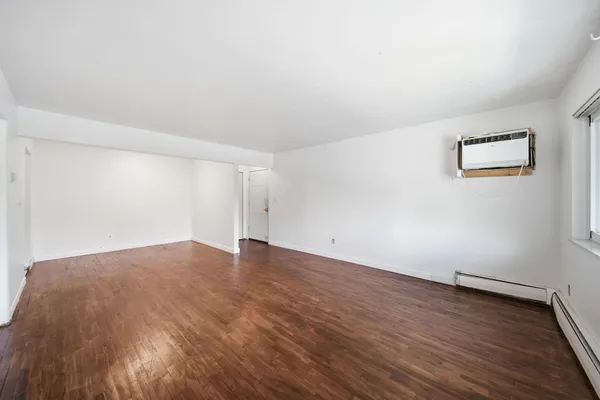 $135,000 | 525 Fairbrook Street, Unit 207, Northville, MI 48167