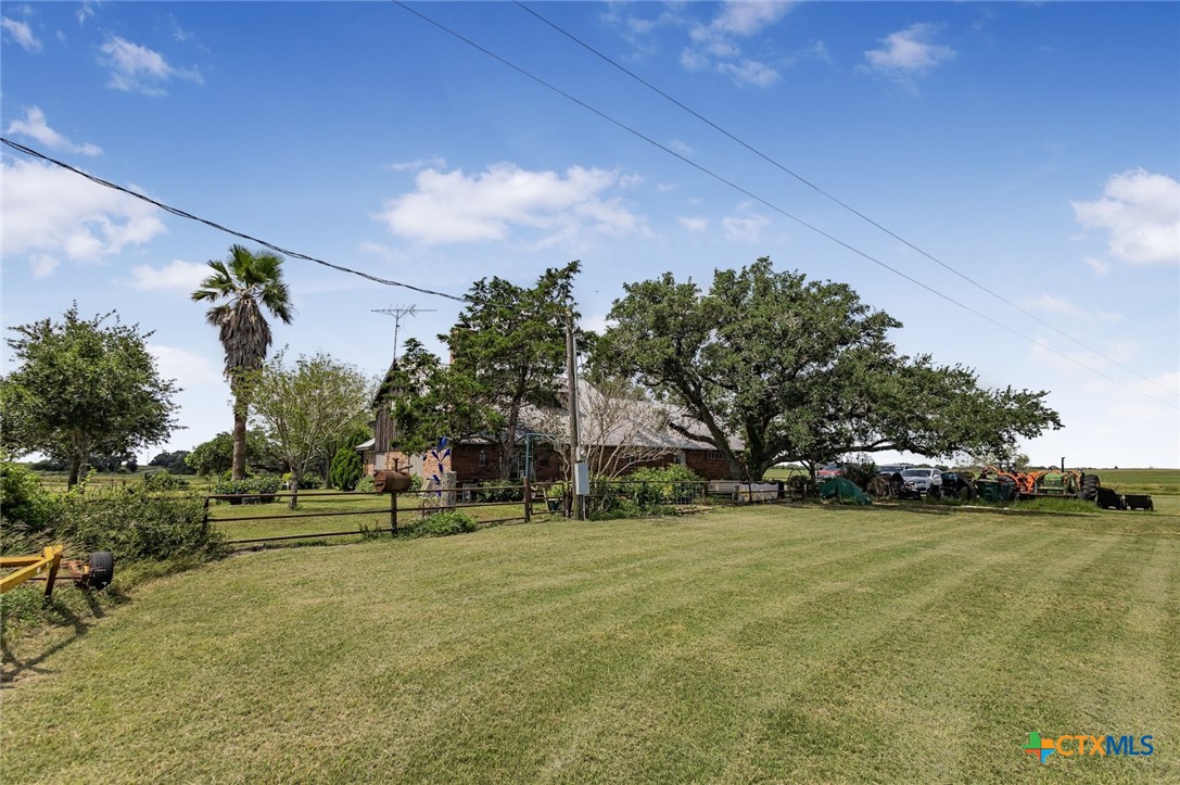 267 Center School Road Yoakum, TX 77995 - Photo 27 of 32
