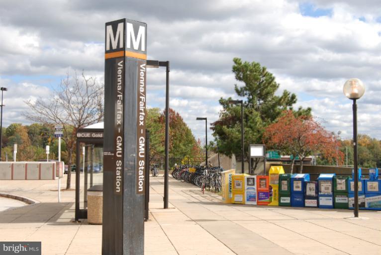 1014 Aponi Road Southeast Vienna, VA 22180 - Photo 2 of 30 Close to Metro