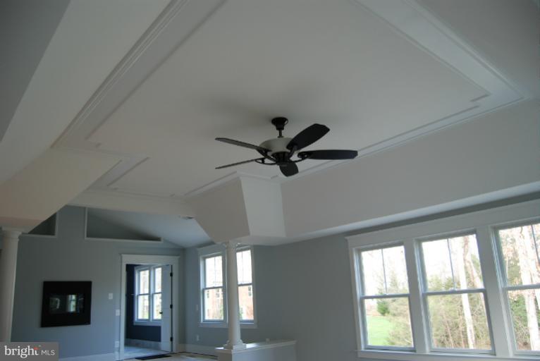 1014 Aponi Road Southeast Vienna, VA 22180 - Photo 6 of 30 Bedroom (Master)