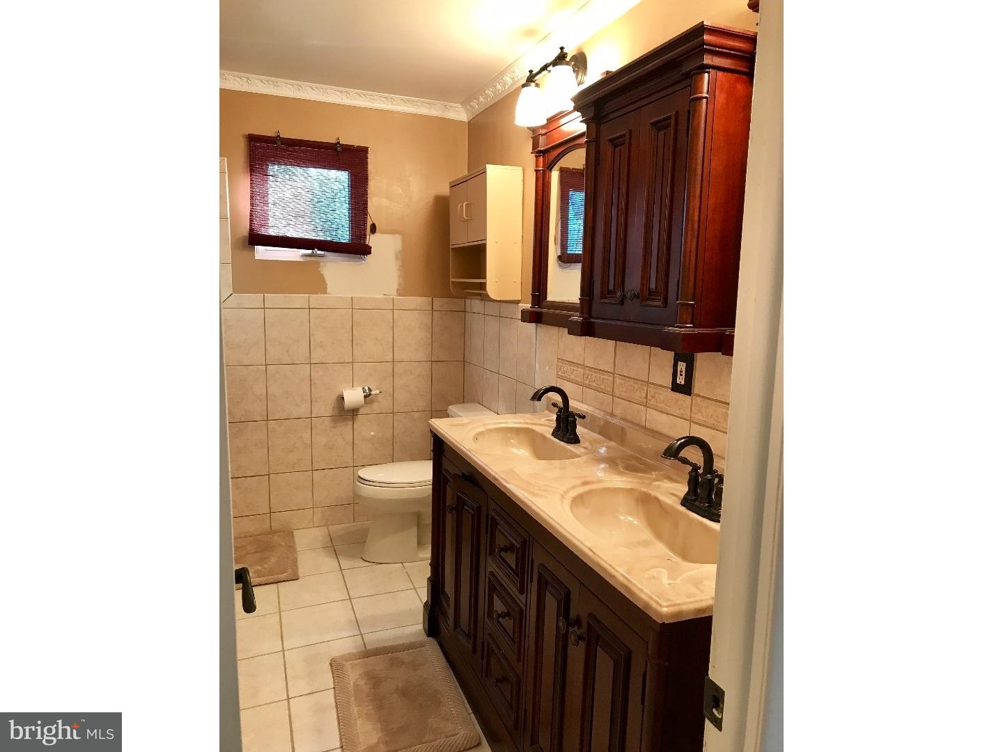 702 Warwick Road Fairless Hills, PA 19030 - Photo 6 of 20 Bathroom