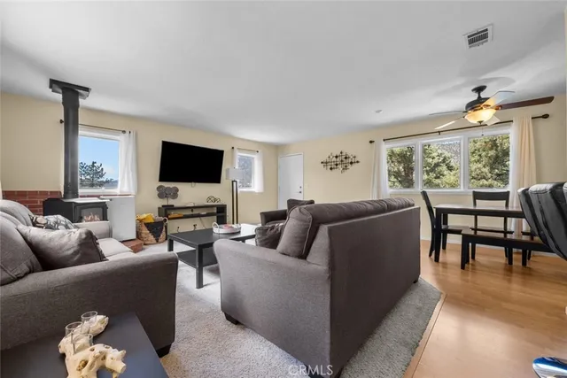 $2,000 | 2304 Woodland Drive, Pine Mountain Club, CA 93222